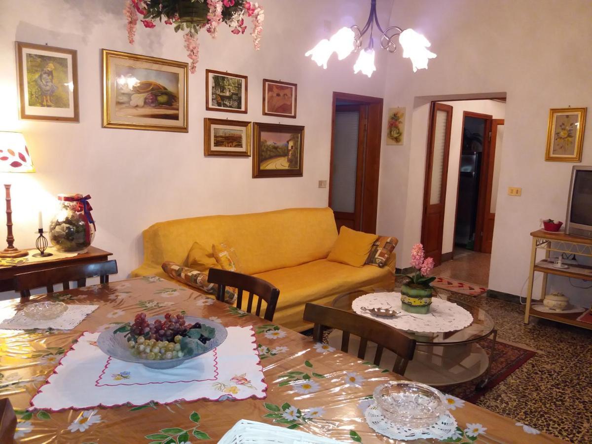 Appartement Casa Tarrini à Chianni Extérieur photo